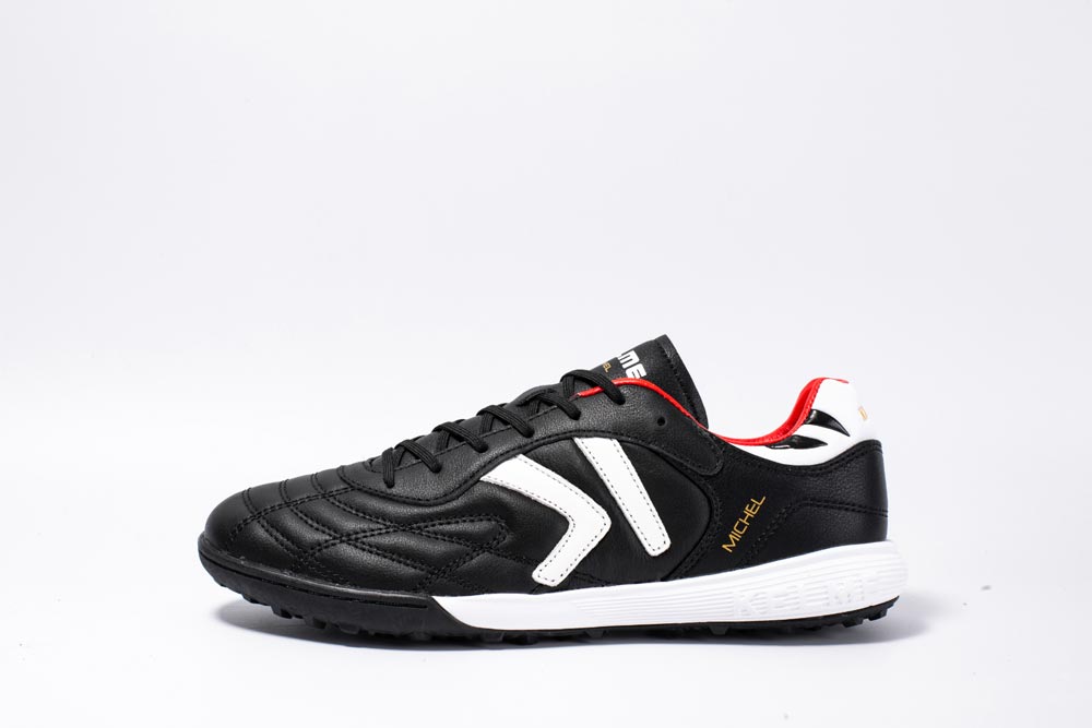 Kelme turf sales shoes