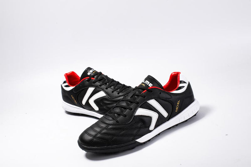 Kelme hotsell turf shoes